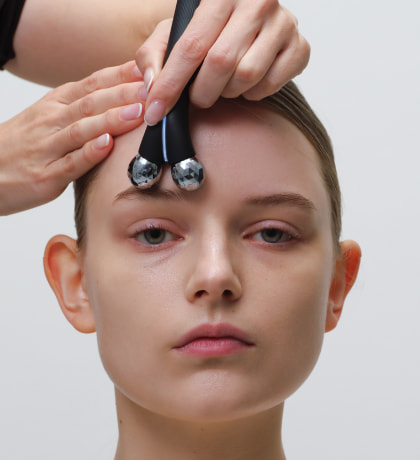 EMSをあて筋肉運動